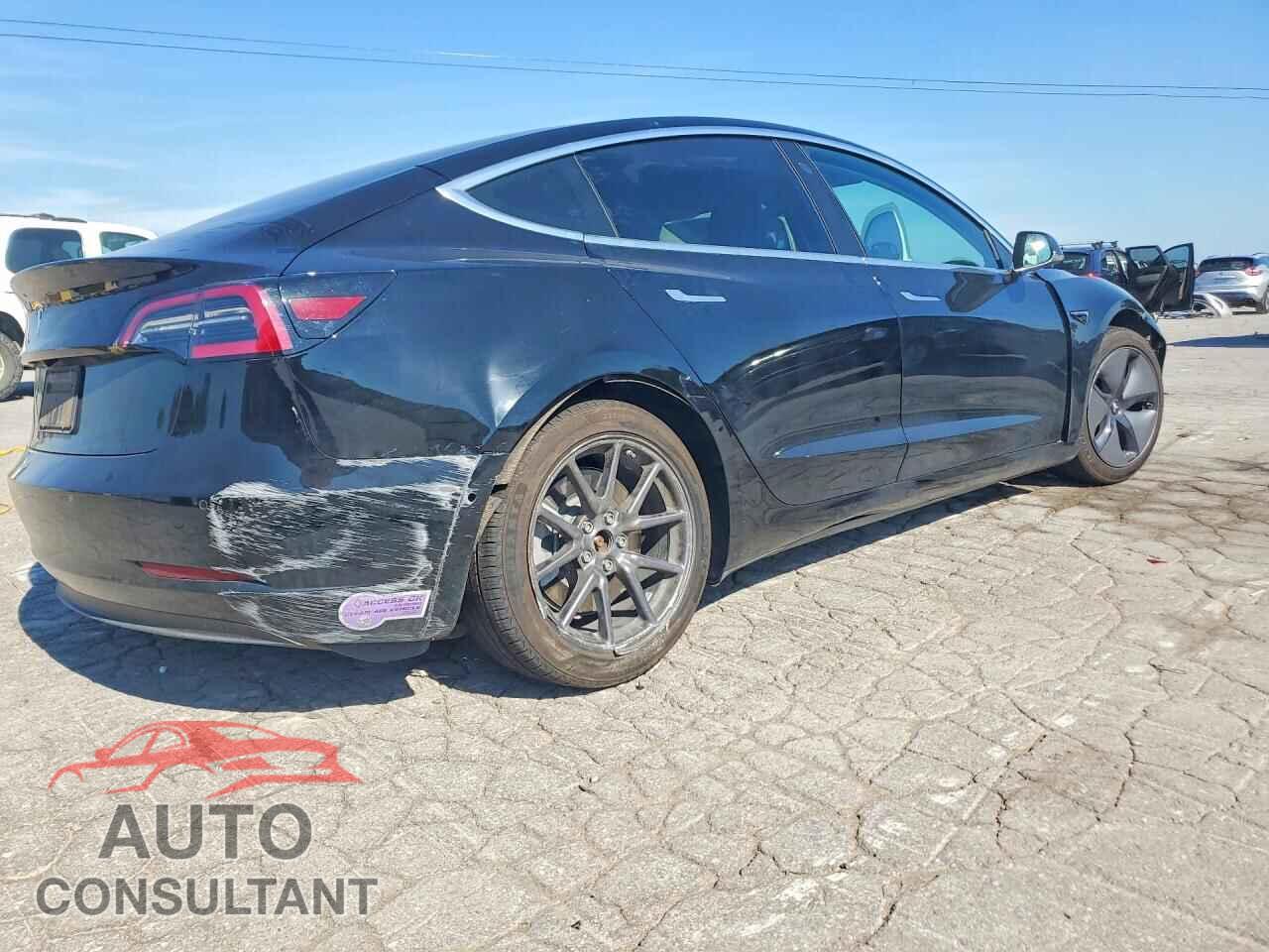 TESLA MODEL 3 2019 - 5YJ3E1EA4KF325700