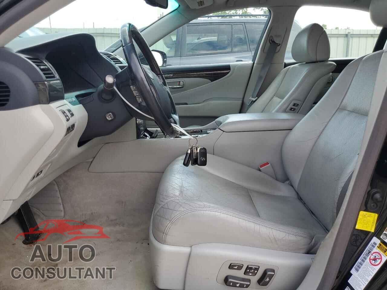LEXUS LS460 2012 - JTHCL5EF0C5013562