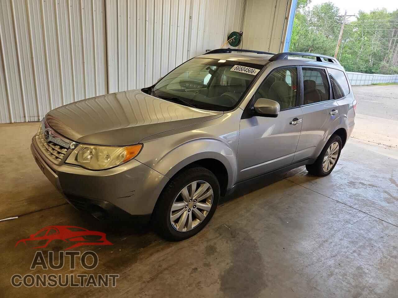 SUBARU FORESTER 2011 - JF2SHBDC3BH742545