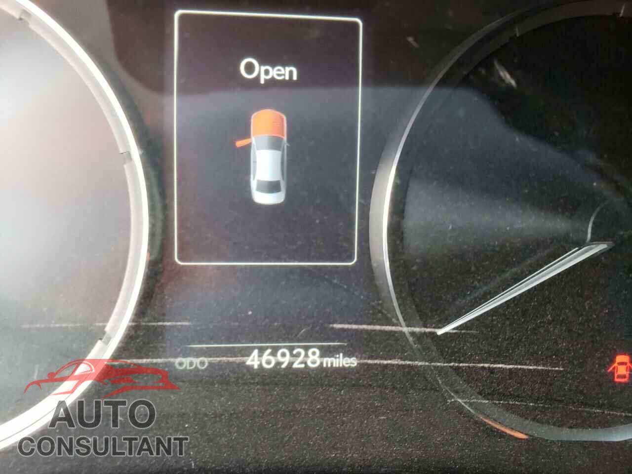 LEXUS IS 2017 - JTHBA1D26H5038725