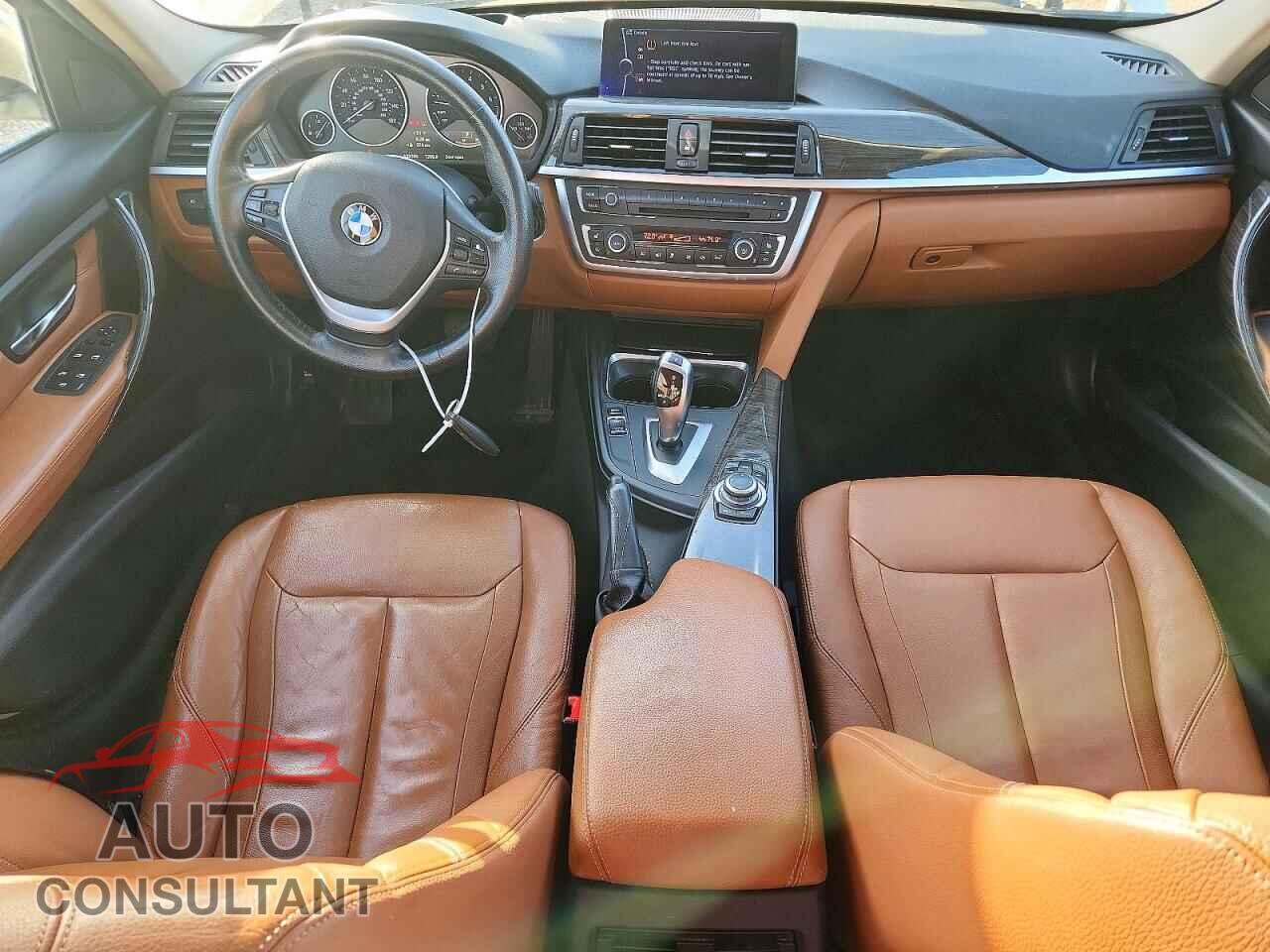 BMW 3 SERIES 2013 - WBA3B3C53DF530740