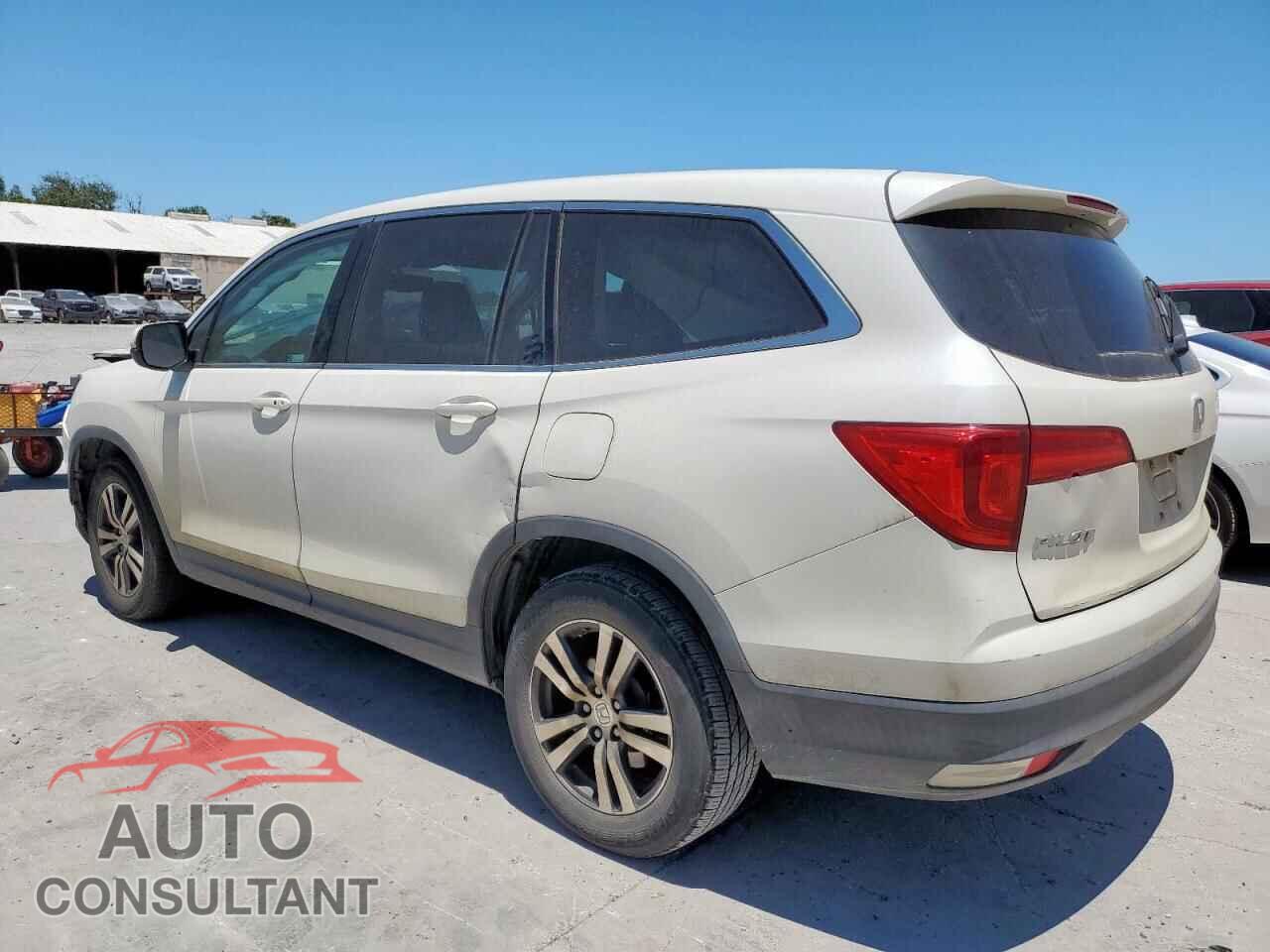 HONDA PILOT 2017 - 5FNYF5H55HB045110