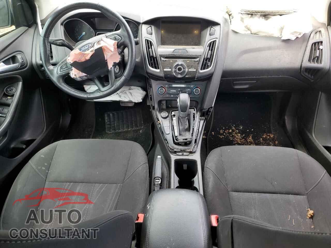 FORD FOCUS 2017 - 1FADP3H21HL234801