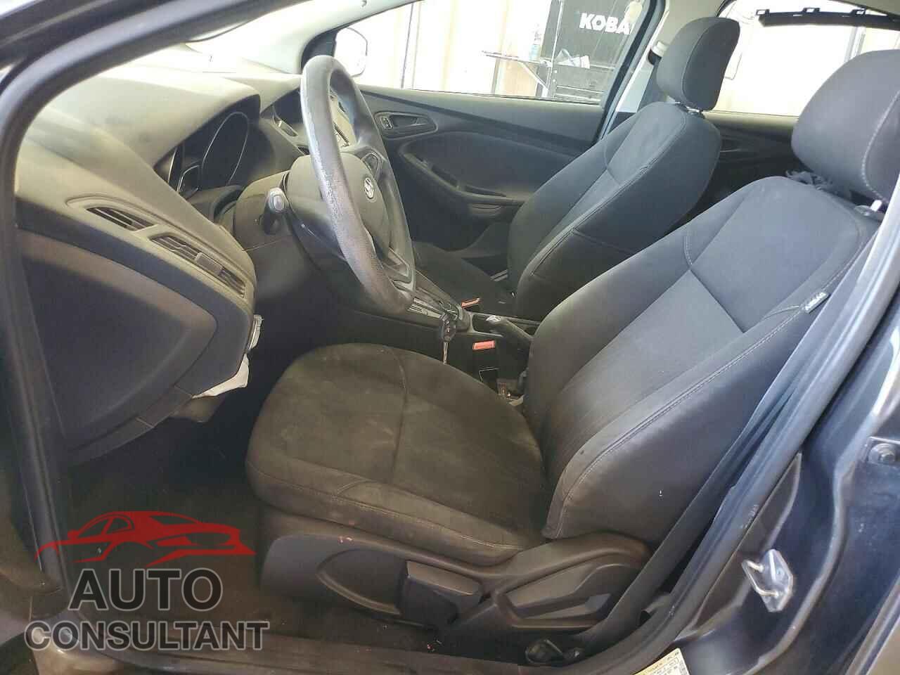 FORD FOCUS 2015 - 1FADP3E25FL356966