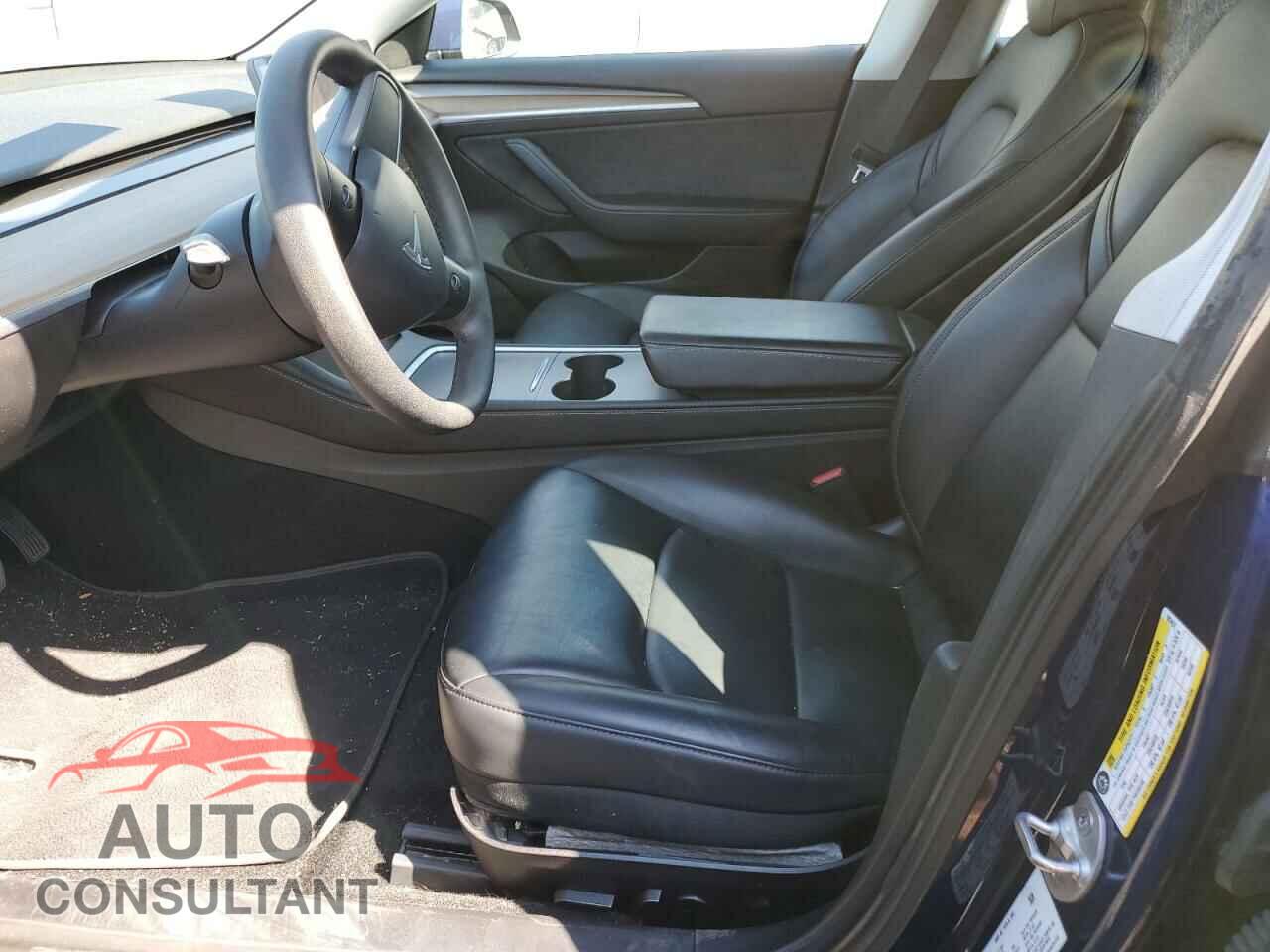 TESLA MODEL 3 2021 - 5YJ3E1EB2MF003651