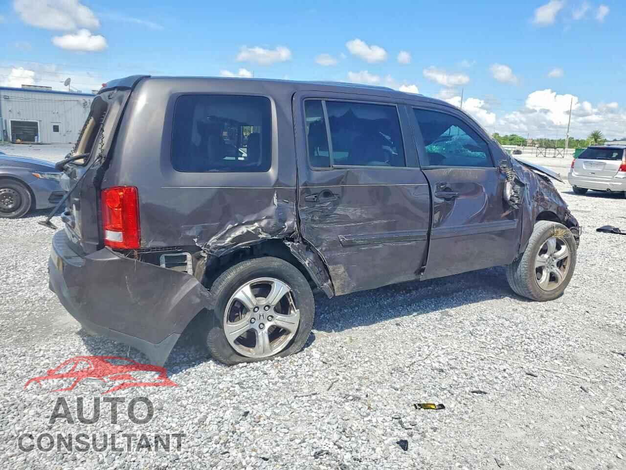 HONDA PILOT 2013 - 5FNYF3H40DB045246
