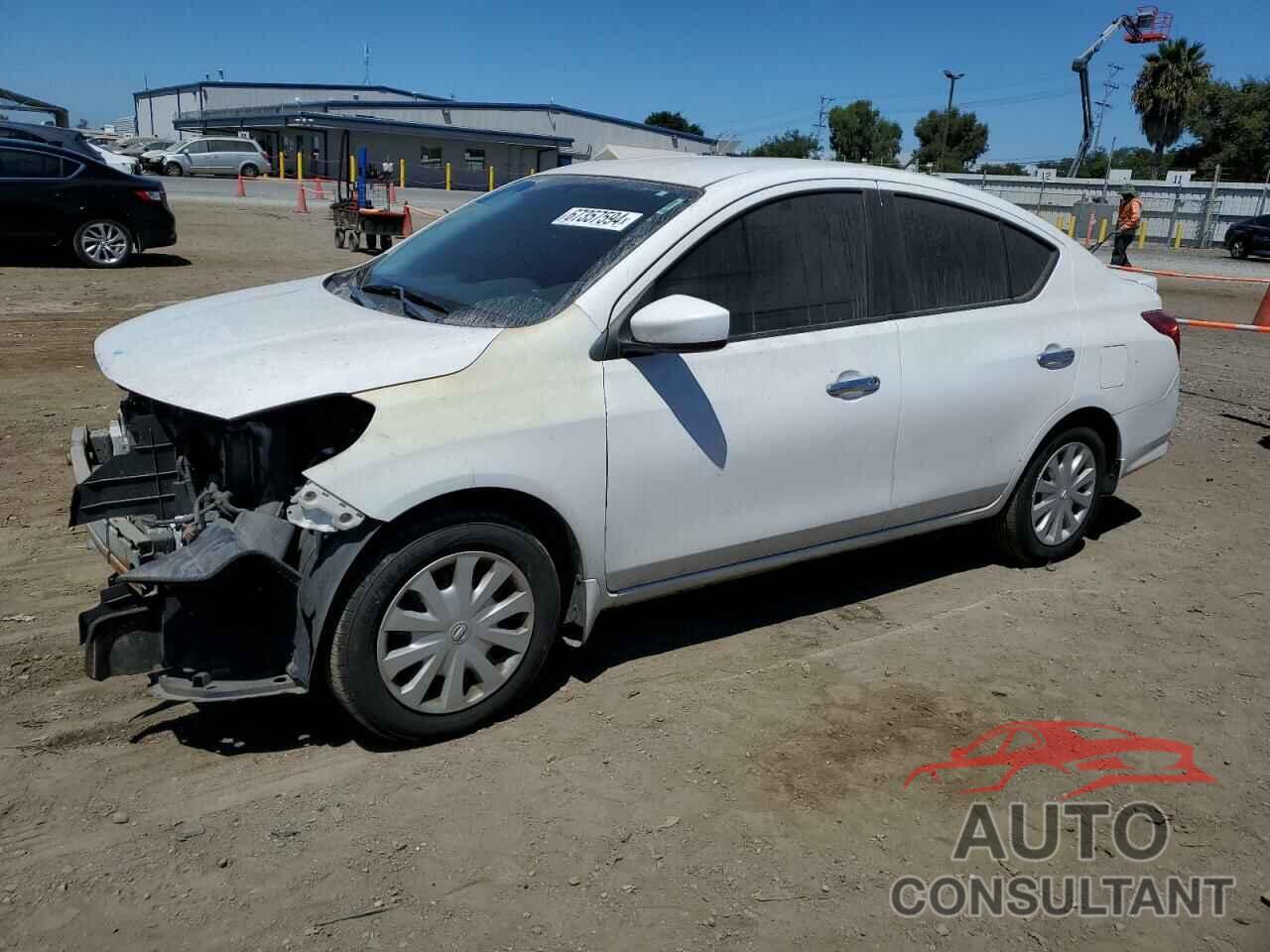 NISSAN VERSA 2017 - 3N1CN7AP5HL811832