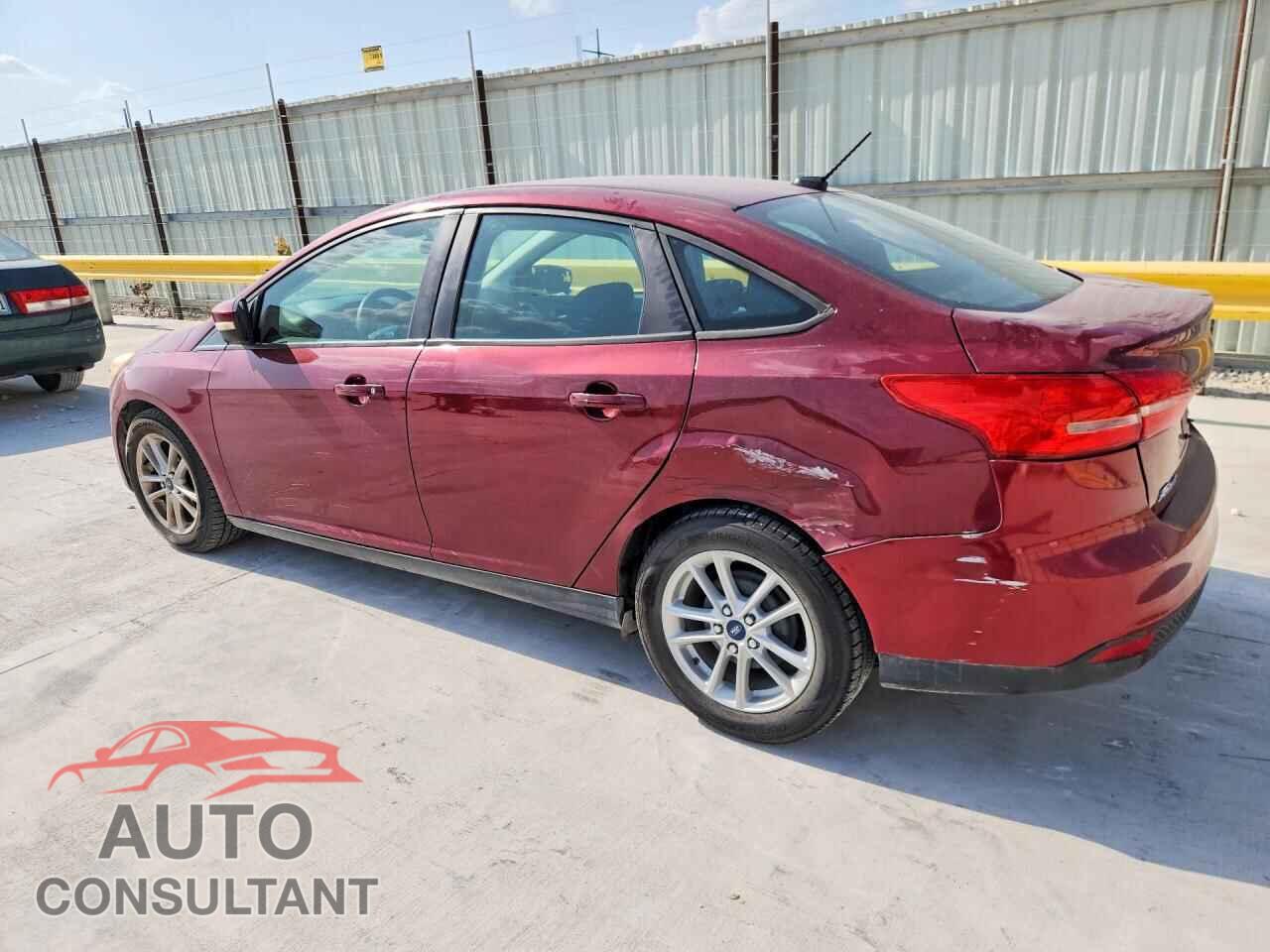 FORD FOCUS 2015 - 1FADP3F25FL234526