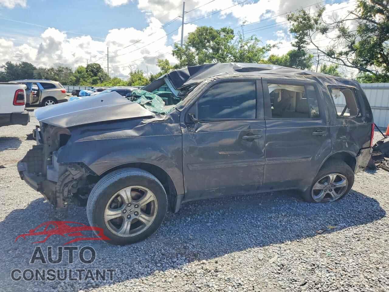 HONDA PILOT 2013 - 5FNYF3H40DB045246