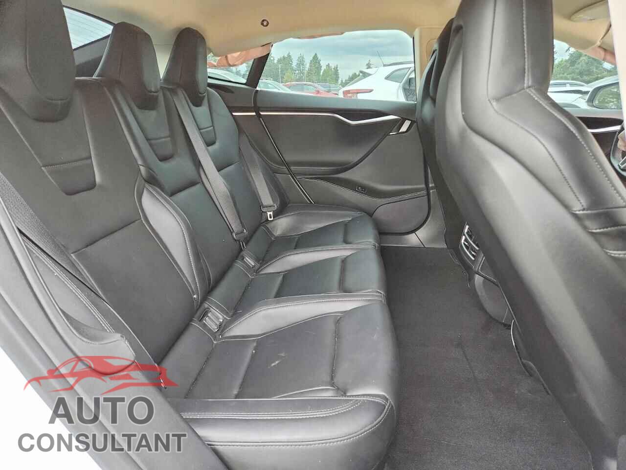 TESLA MODEL S 2015 - 5YJSA1S11FF081182