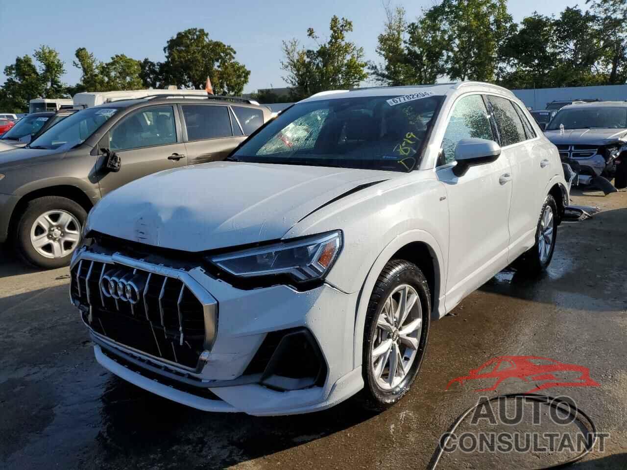 AUDI Q3 2024 - WA1DECF39R1028256