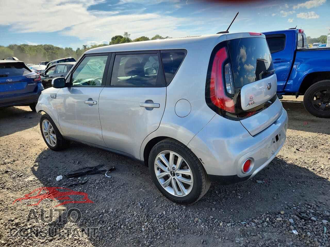 KIA SOUL 2018 - KNDJP3A59J7572088
