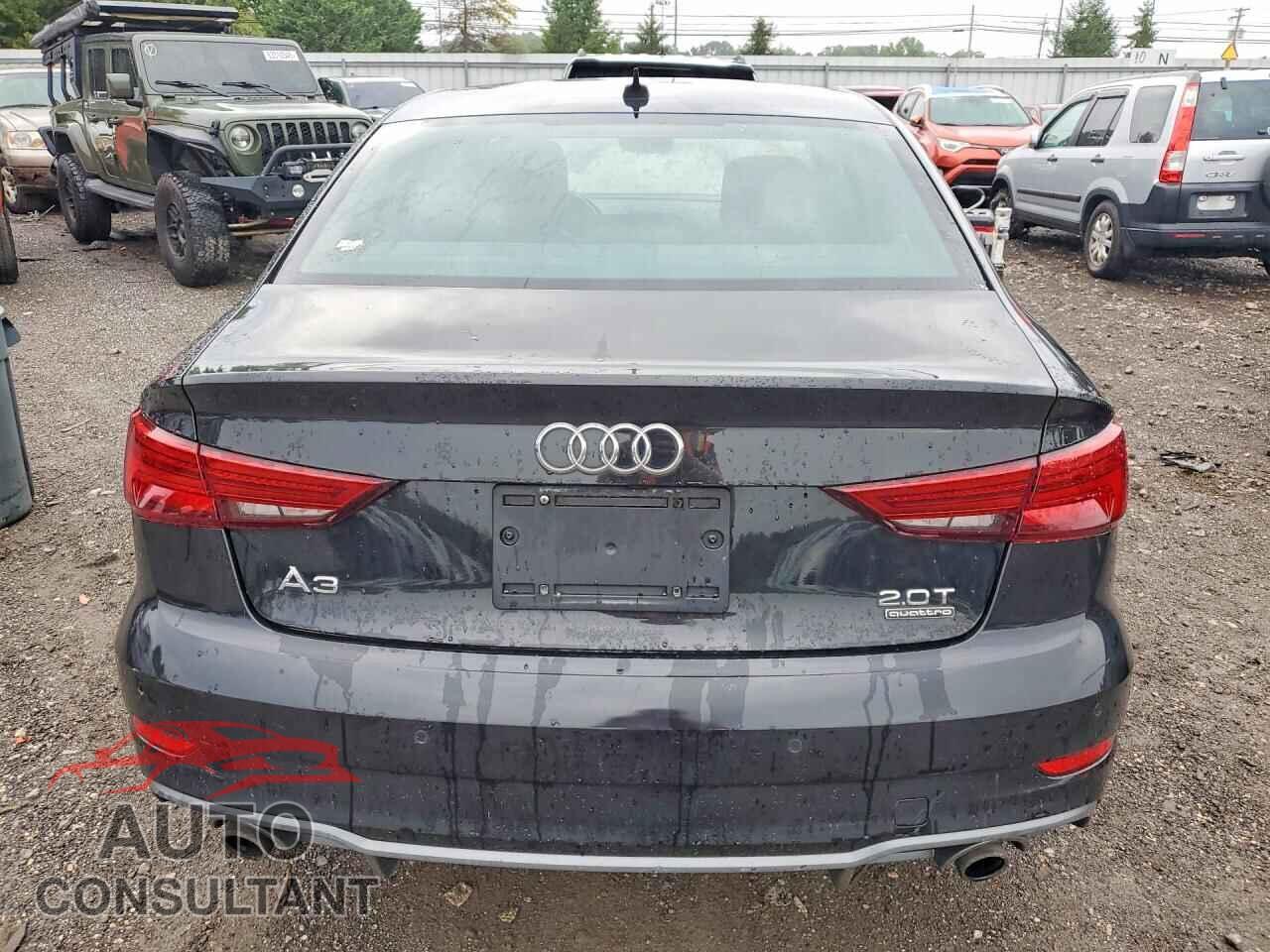 AUDI A3 2018 - WAUJ8GFF3J1004487