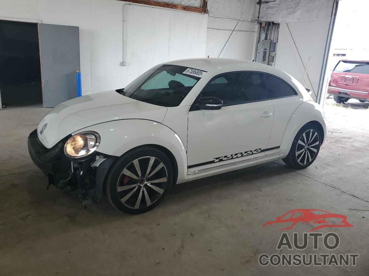 VOLKSWAGEN BEETLE 2012 - 3VWVA7AT1CM603493