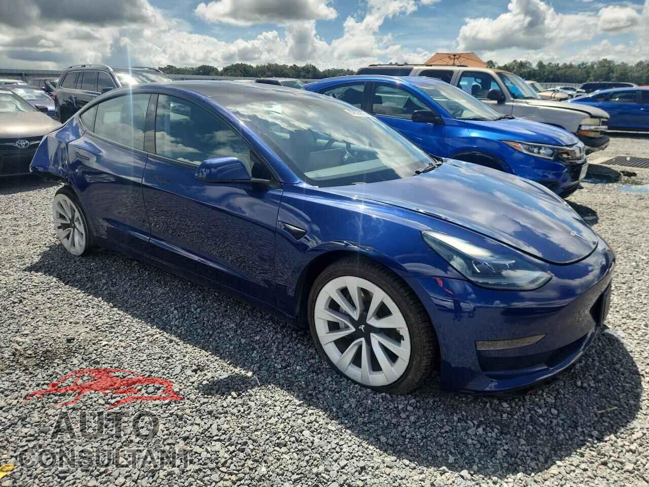 TESLA MODEL 3 2022 - 5YJ3E1EA8NF369512