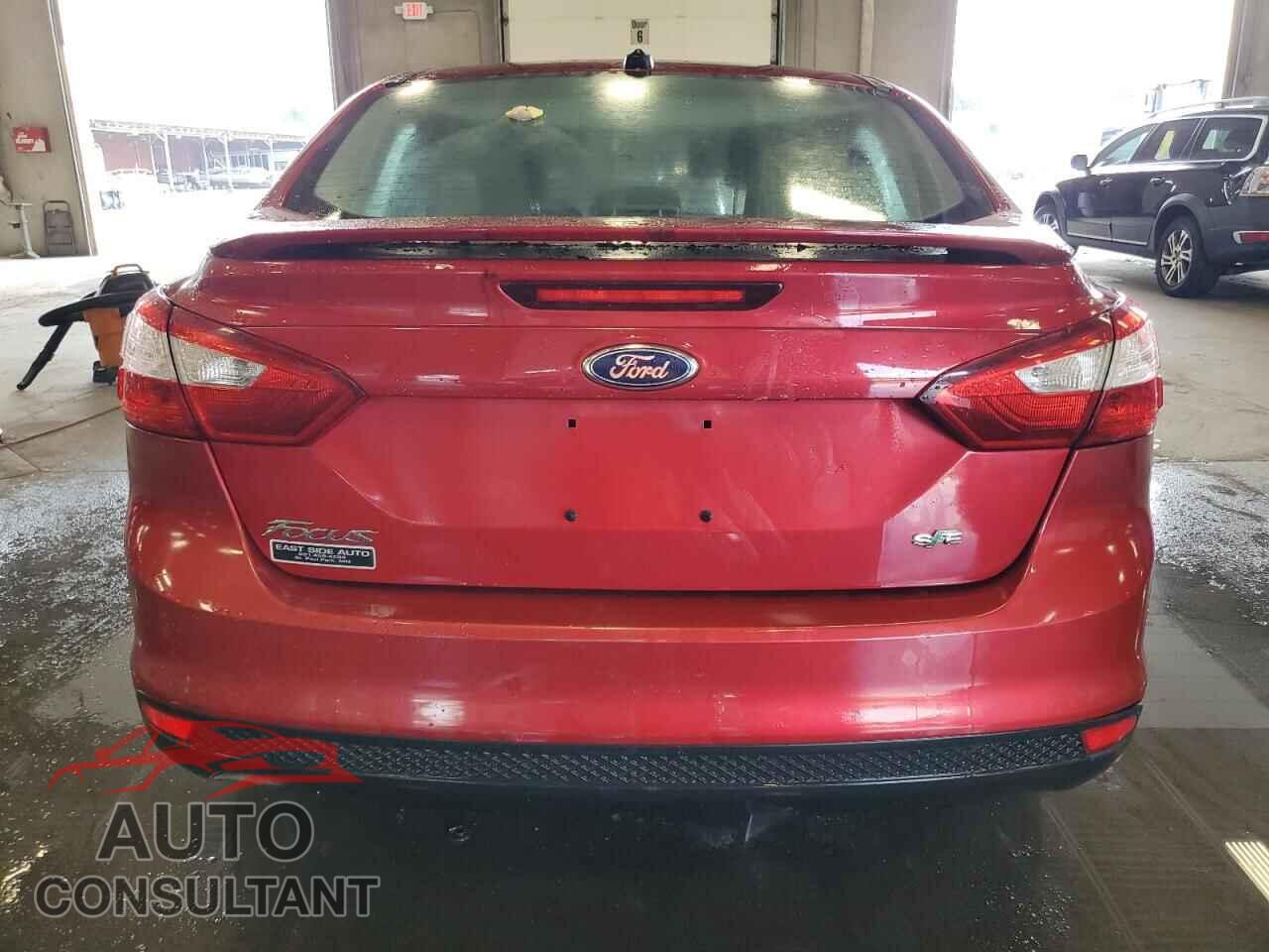 FORD FOCUS 2012 - 1FAHP3F23CL329518