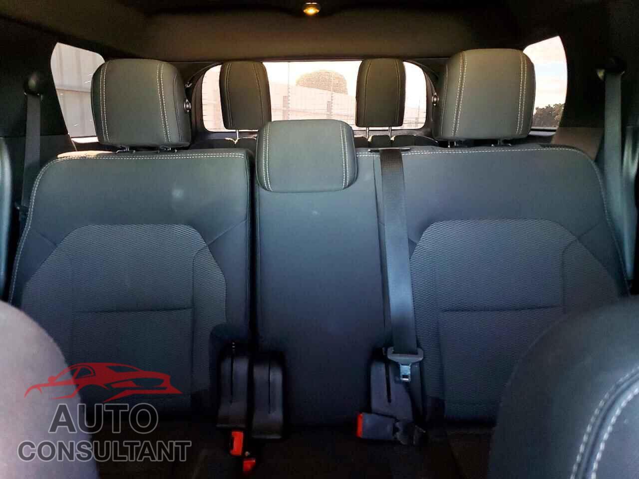 FORD EXPLORER 2017 - 1FM5K7D88HGC55745