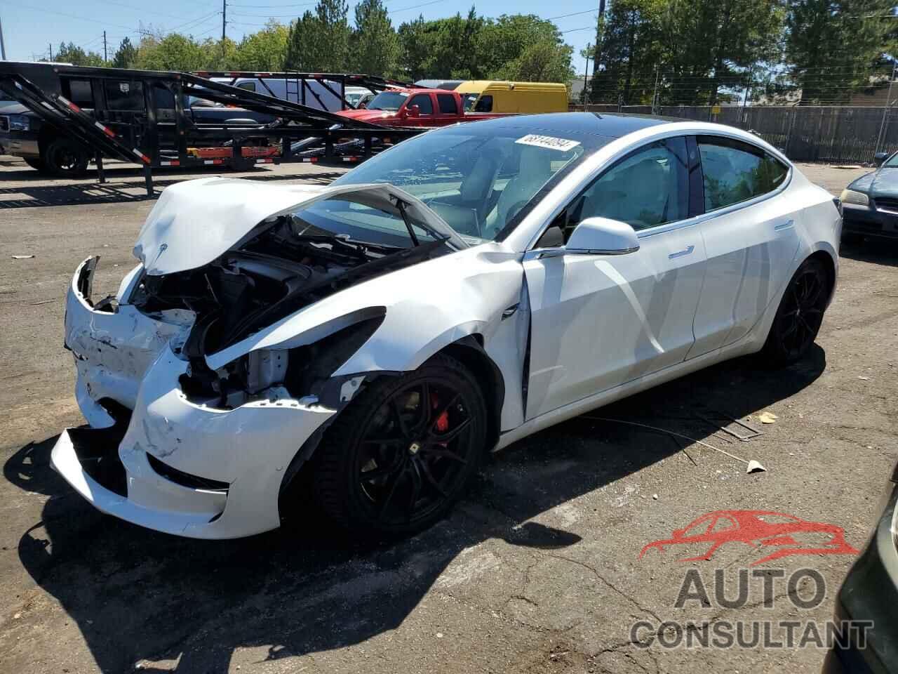 TESLA MODEL 3 2019 - 5YJ3E1EB5KF422137