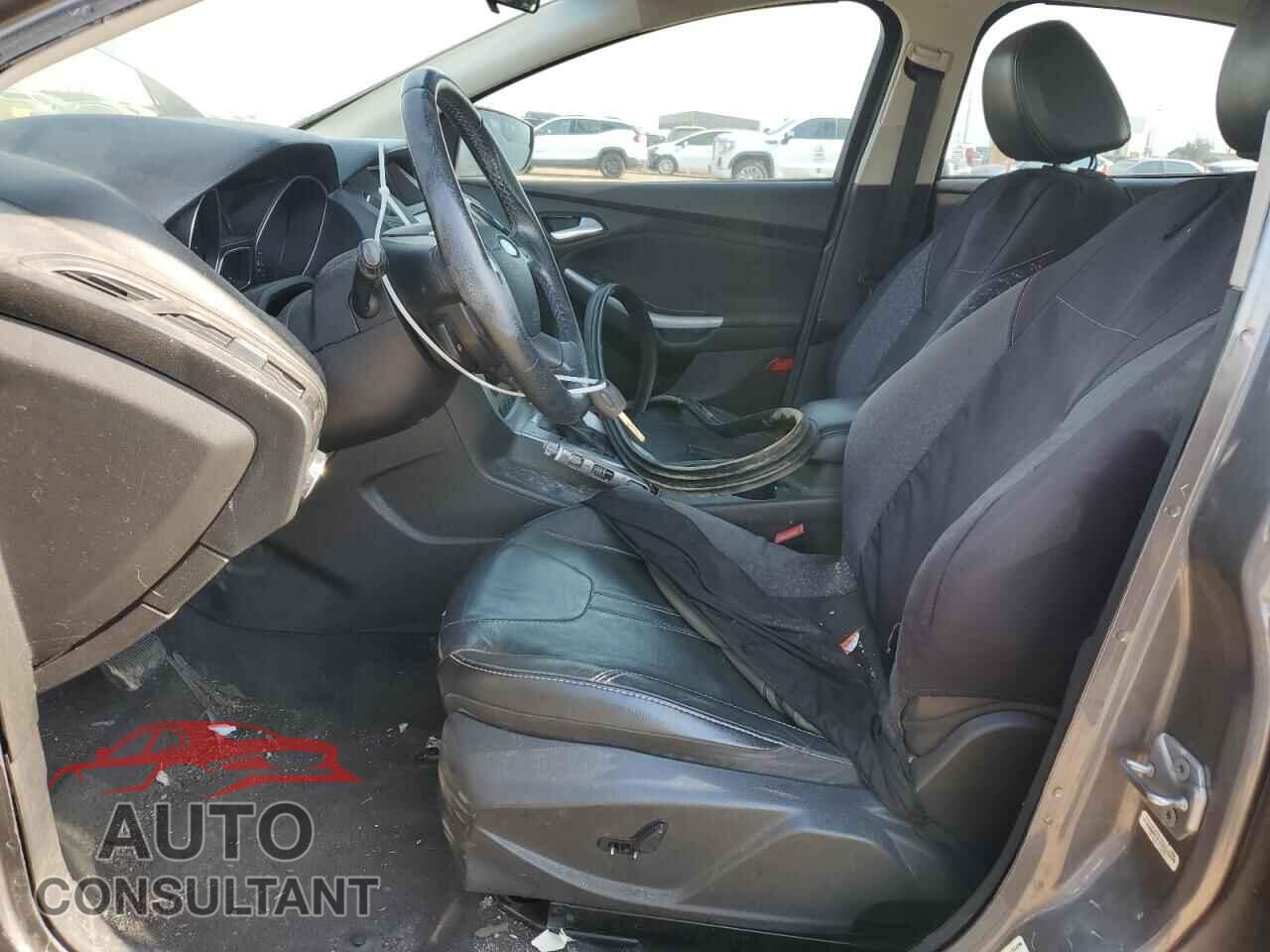 FORD FOCUS 2013 - 1FADP3F20DL307802