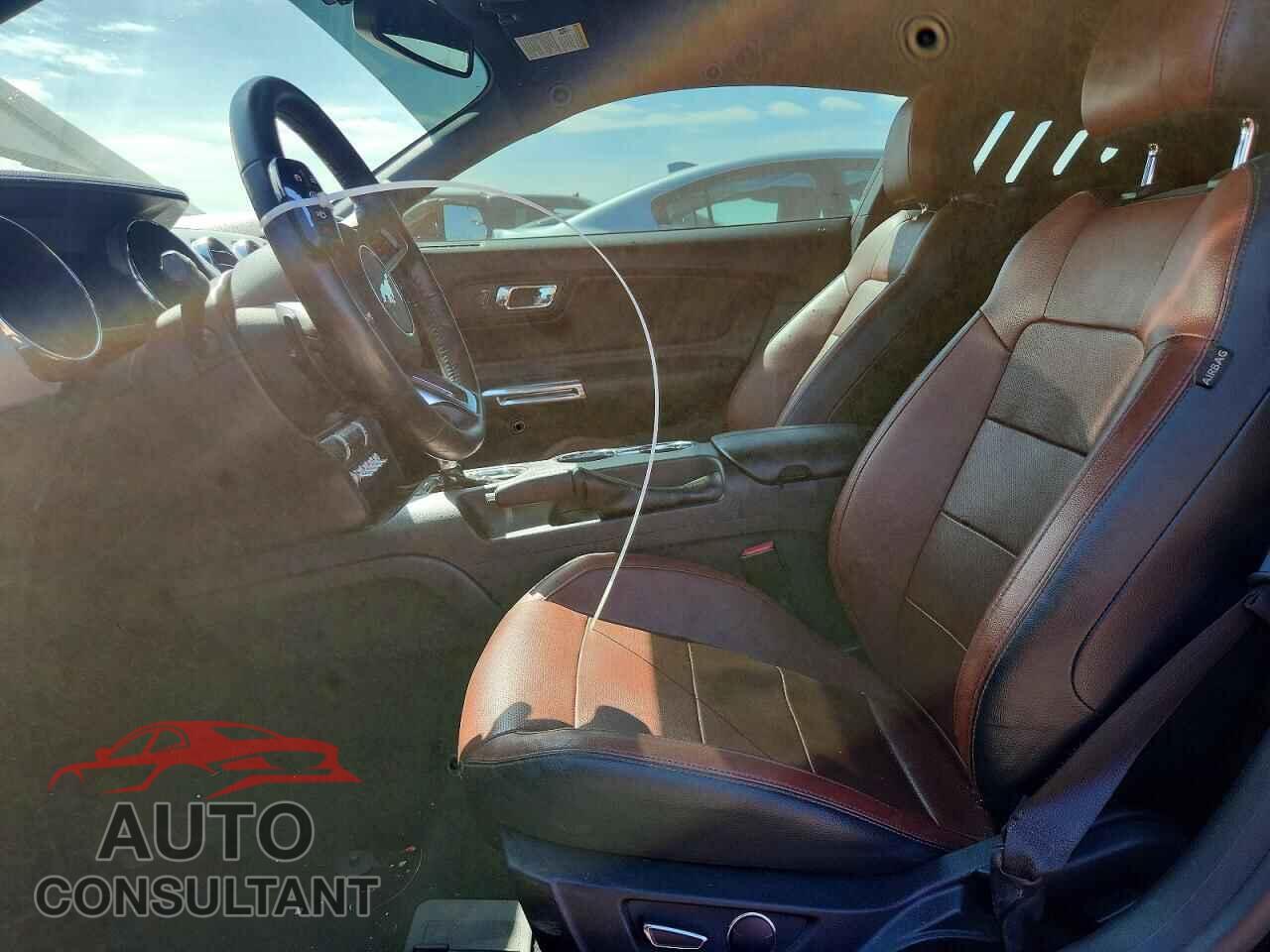FORD MUSTANG 2017 - 1FA6P8CF8H5272644