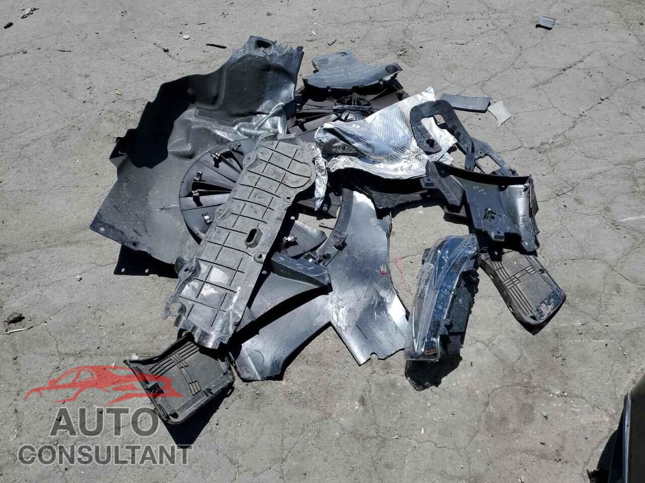TESLA MODEL S 2021 - 5YJSA1E69MF438385