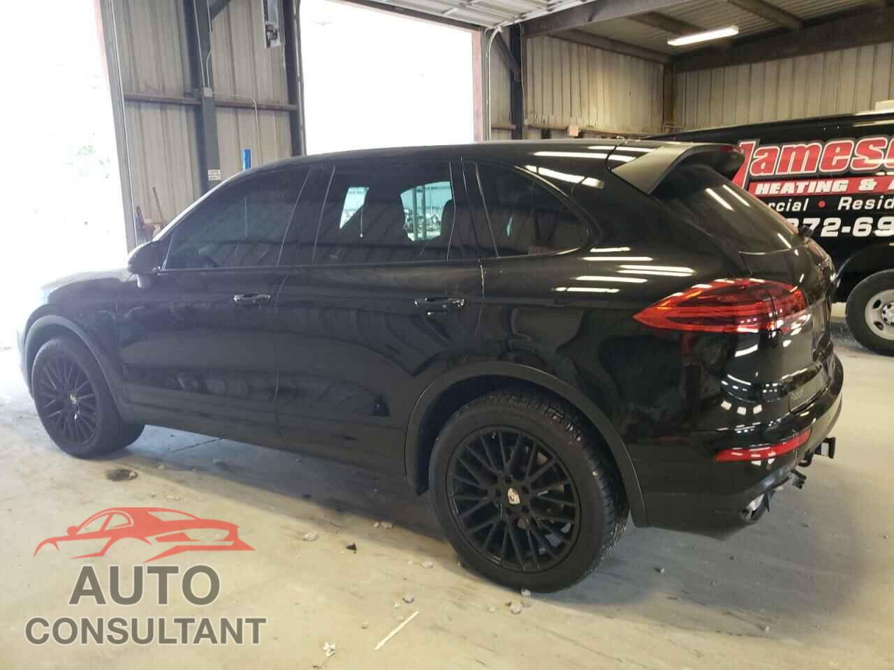 PORSCHE CAYENNE 2016 - WP1AA2A29GLA09672