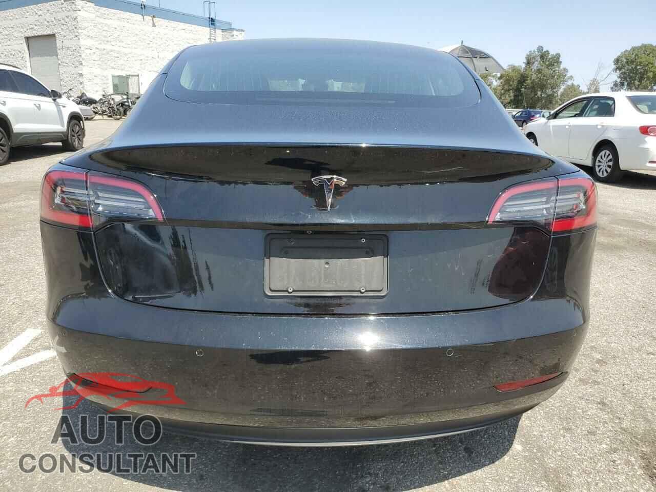 TESLA MODEL 3 2019 - 5YJ3E1EA5KF297874