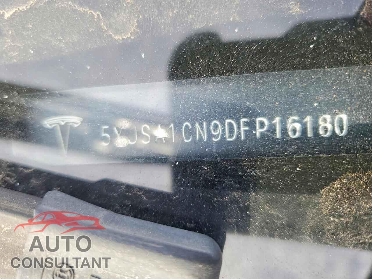 TESLA MODEL S 2013 - 5YJSA1CN9DFP16180
