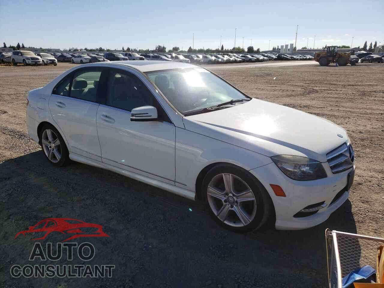 MERCEDES-BENZ C-CLASS 2011 - WDDGF5EB5BR176597