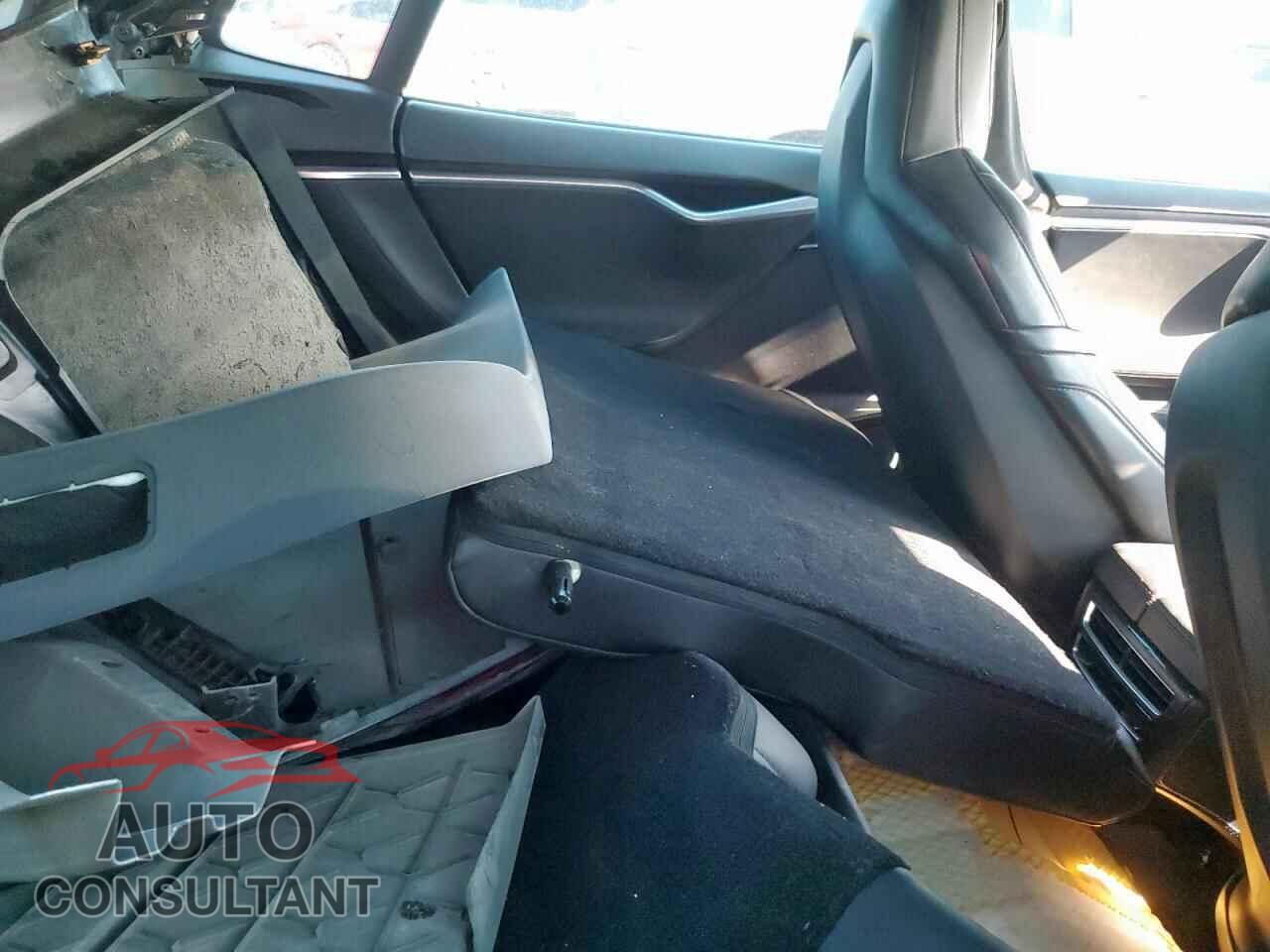 TESLA MODEL S 2016 - 5YJSA1E46GF141903