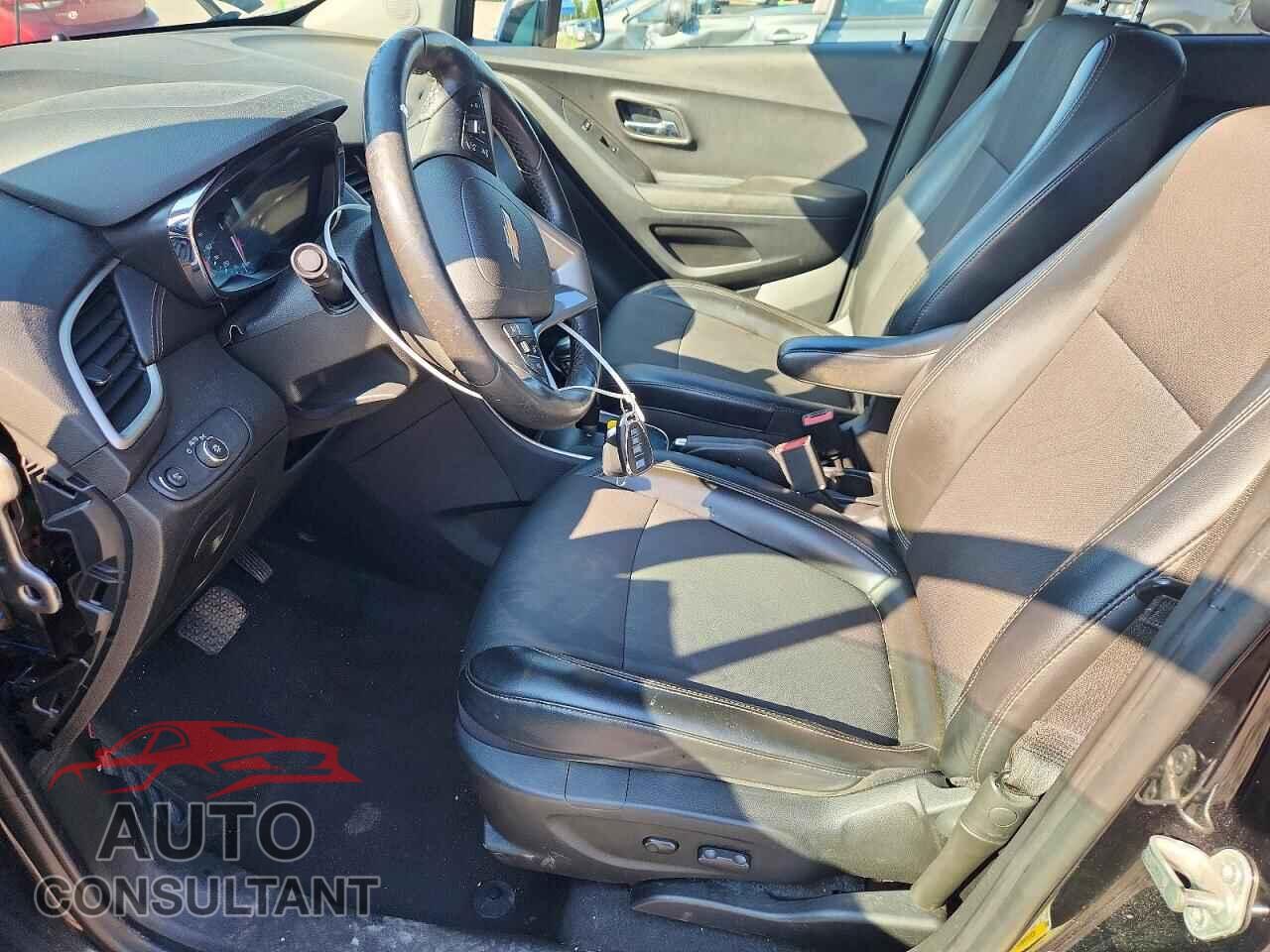 CHEVROLET TRAX 2020 - 3GNCJLSB5LL135502