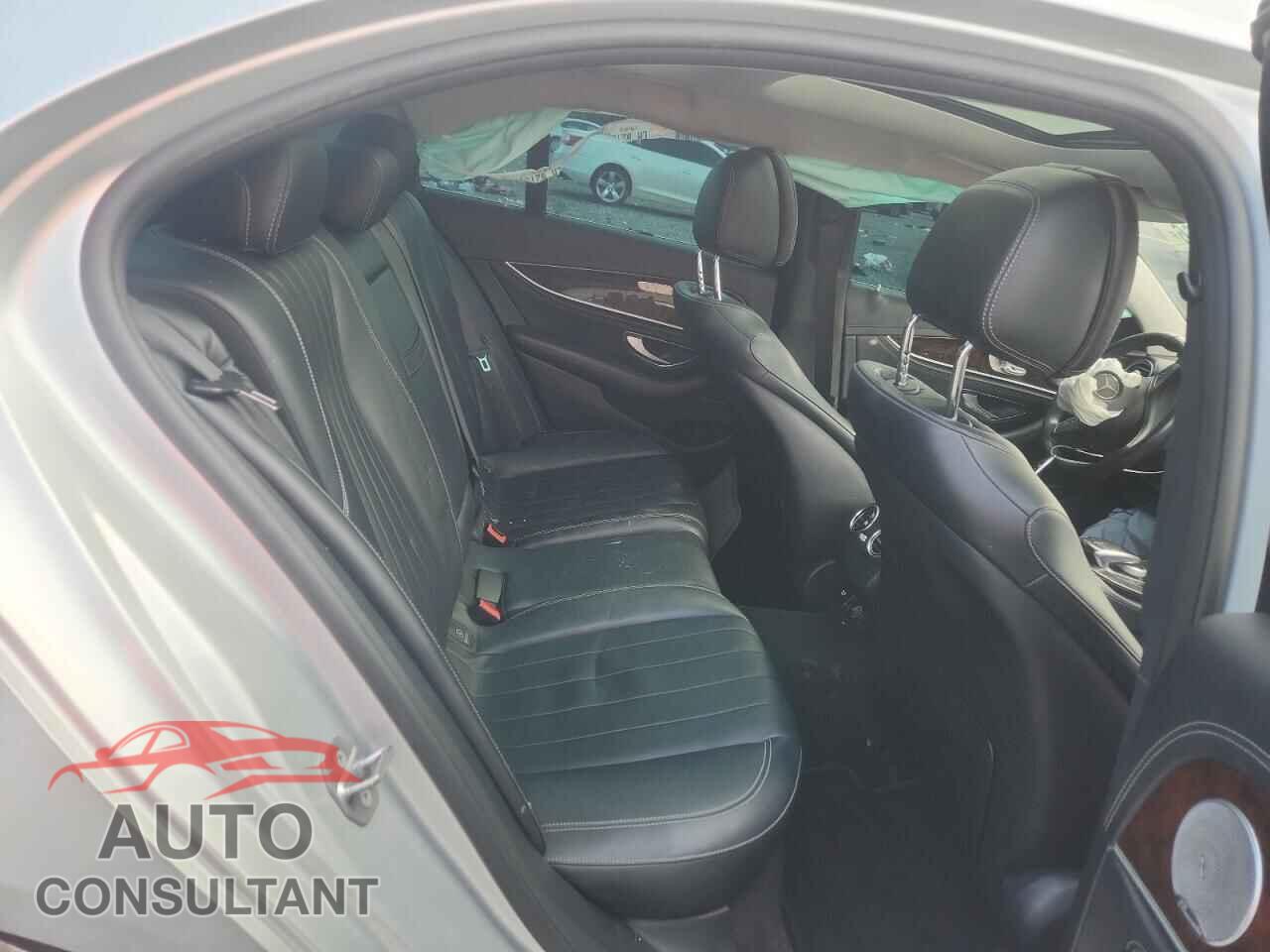 MERCEDES-BENZ E-CLASS 2017 - WDDZF4KB2HA208565