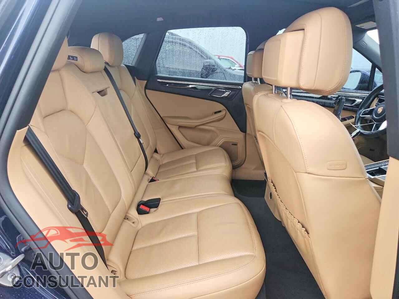PORSCHE MACAN 2018 - WP1AA2A50JLB07961