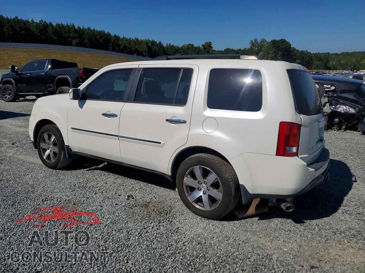 HONDA PILOT 2013 - 5FNYF3H9XDB035772
