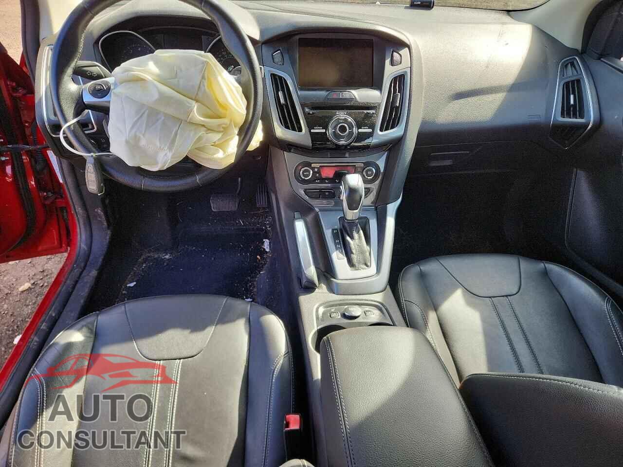 FORD FOCUS 2012 - 1FAHP3J20CL219145