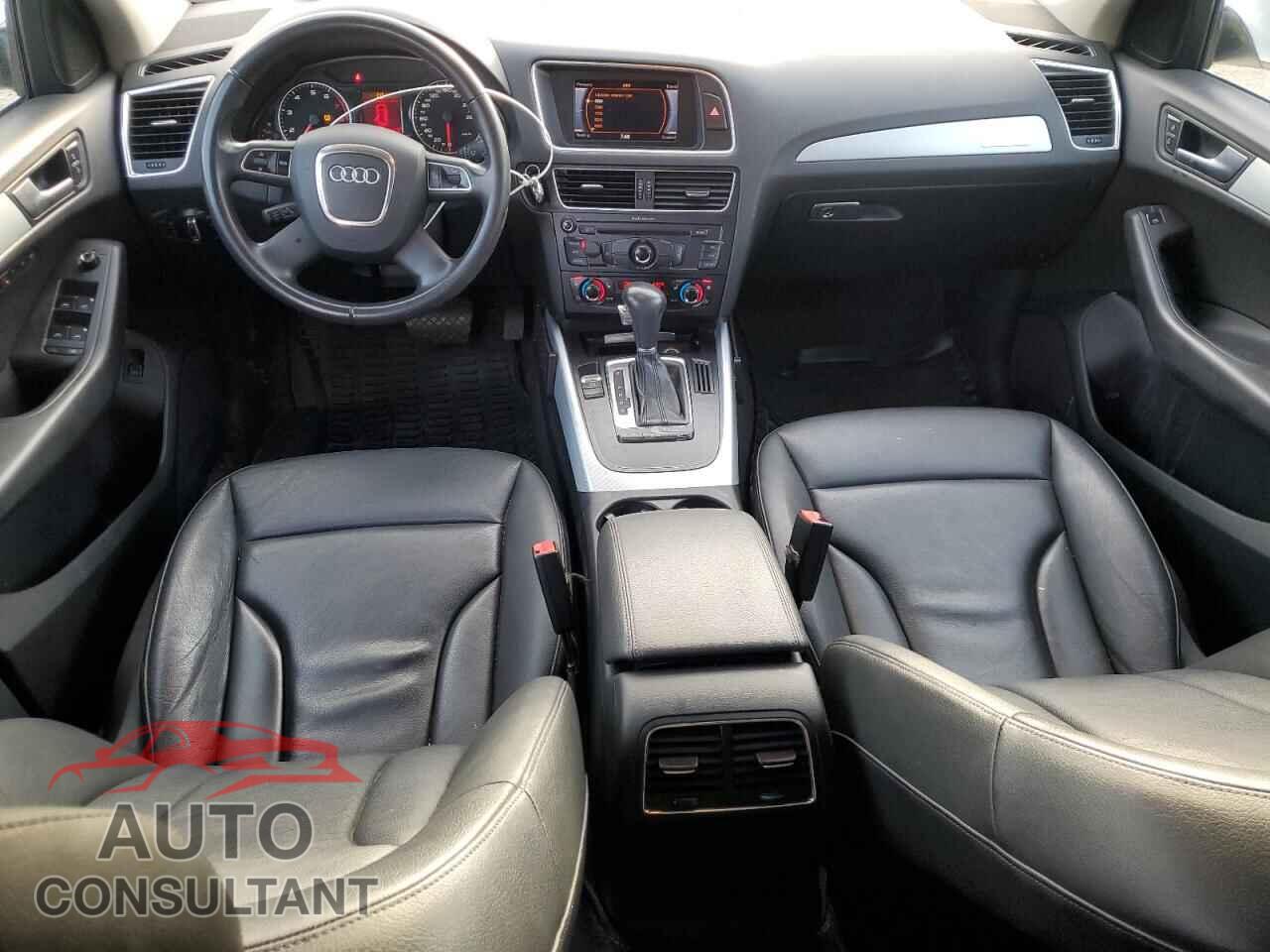 AUDI Q5 2012 - WA1LFCFP8CA107744