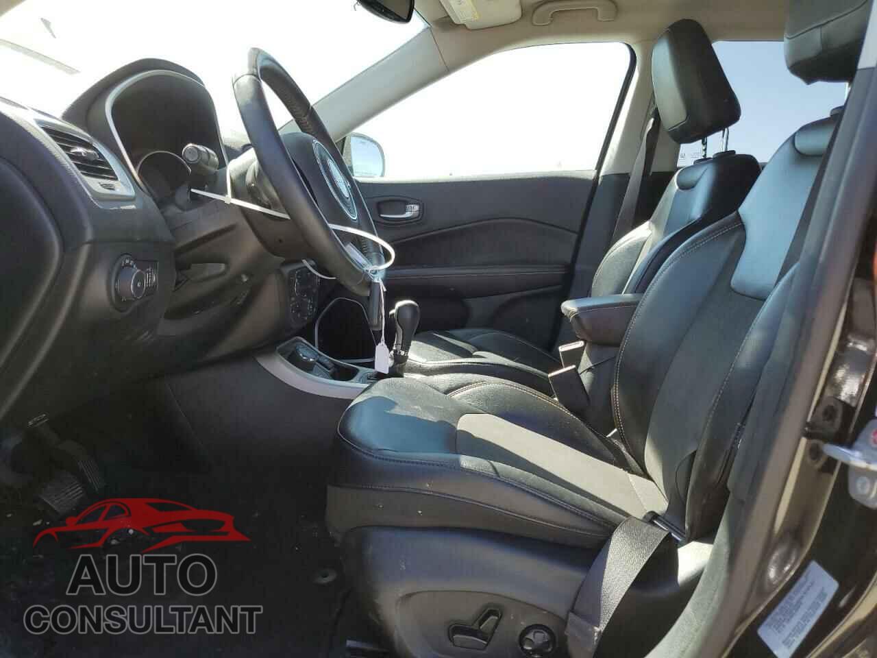 JEEP COMPASS 2017 - 3C4NJDBB2HT597403
