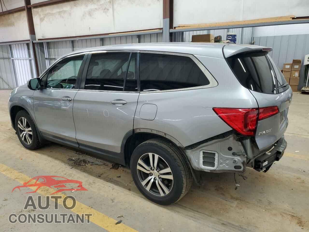 HONDA PILOT 2017 - 5FNYF5H59HB011753