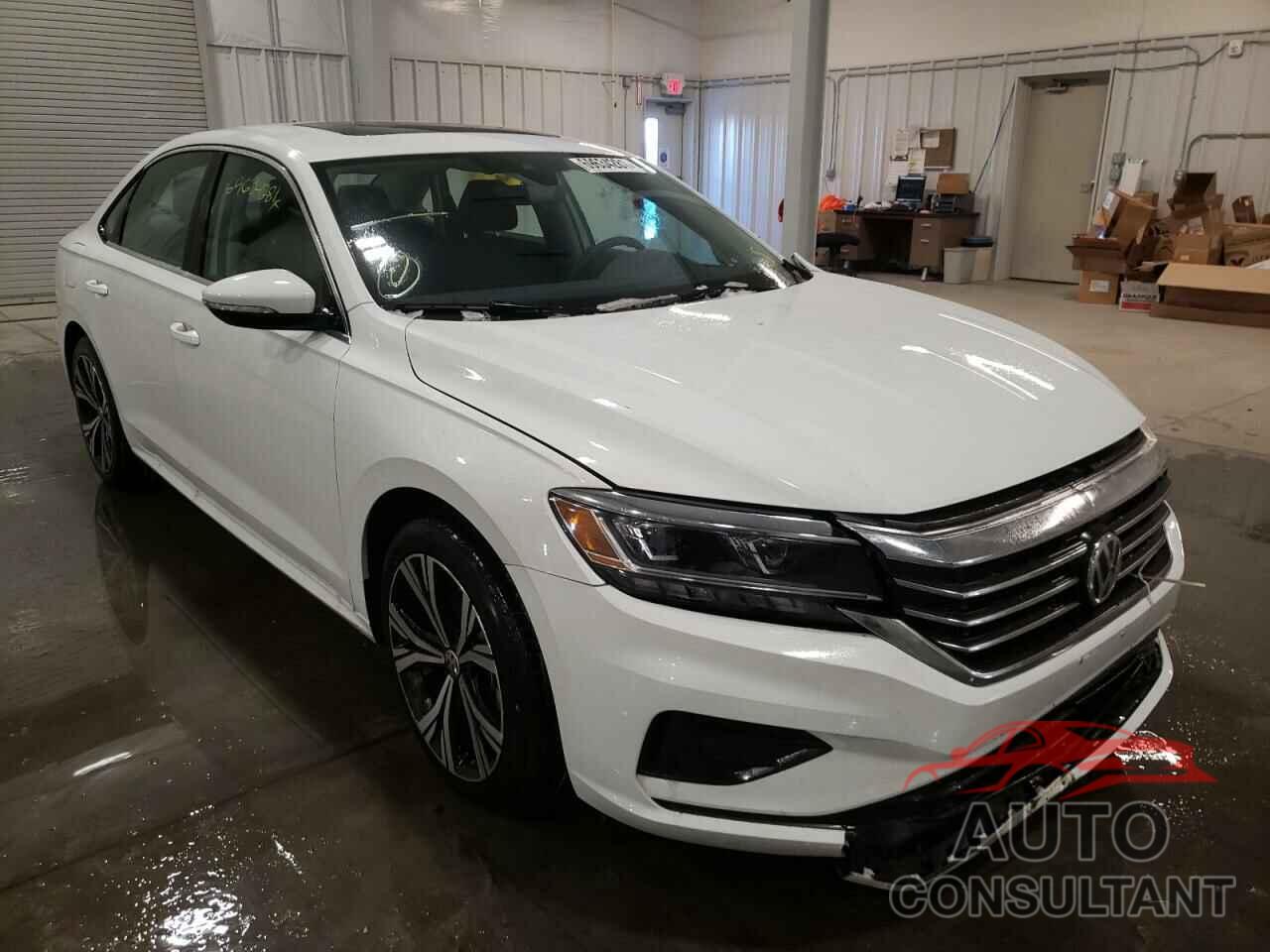 VOLKSWAGEN PASSAT 2021 - 1VWSA7A36MC014493
