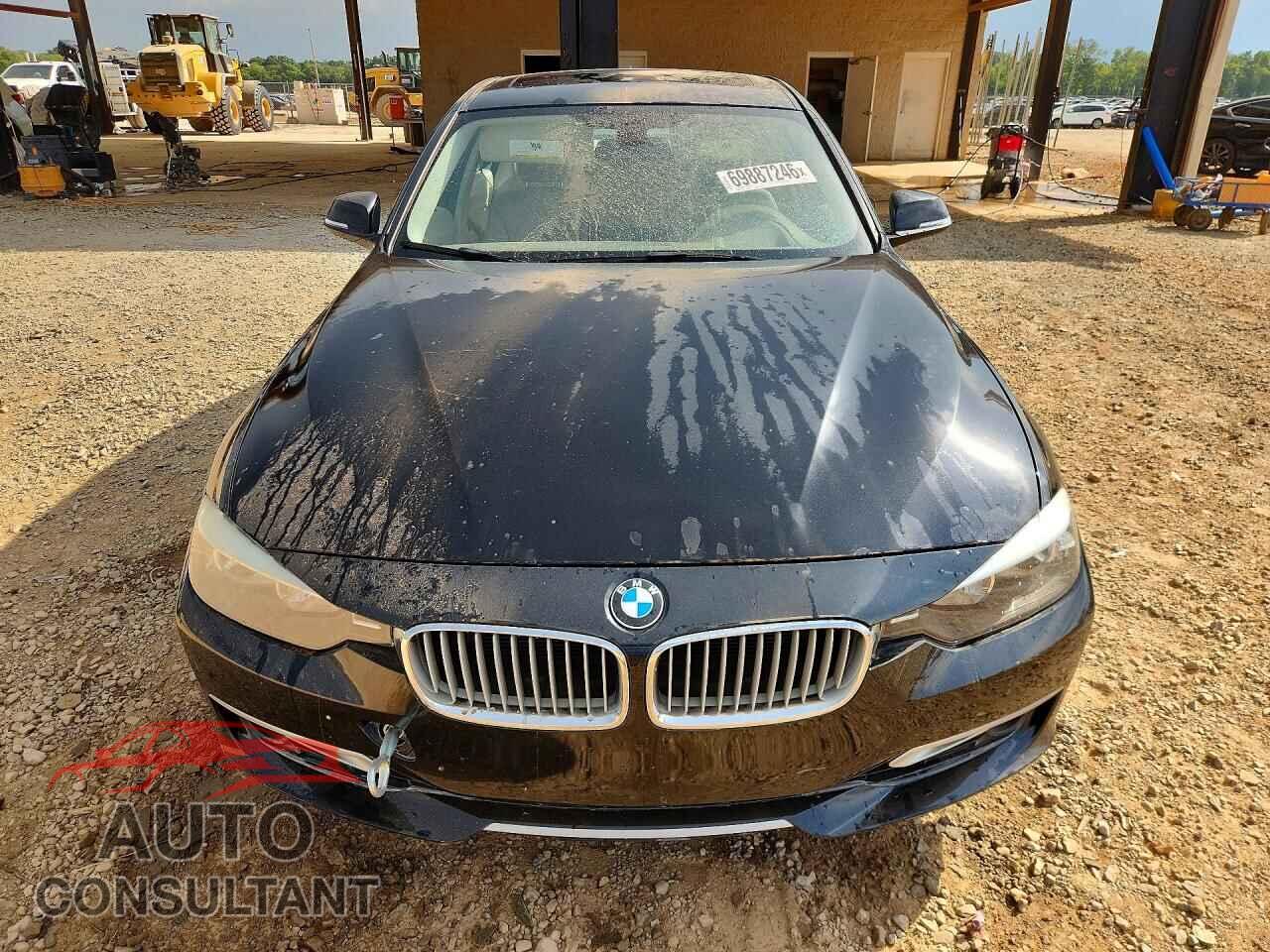 BMW 3 SERIES 2012 - WBA3A5C5XCF341533