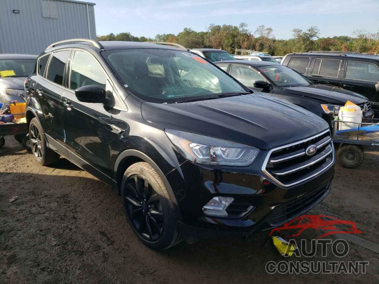 FORD ESCAPE 2018 - 1FMCU0GD4JUC18152