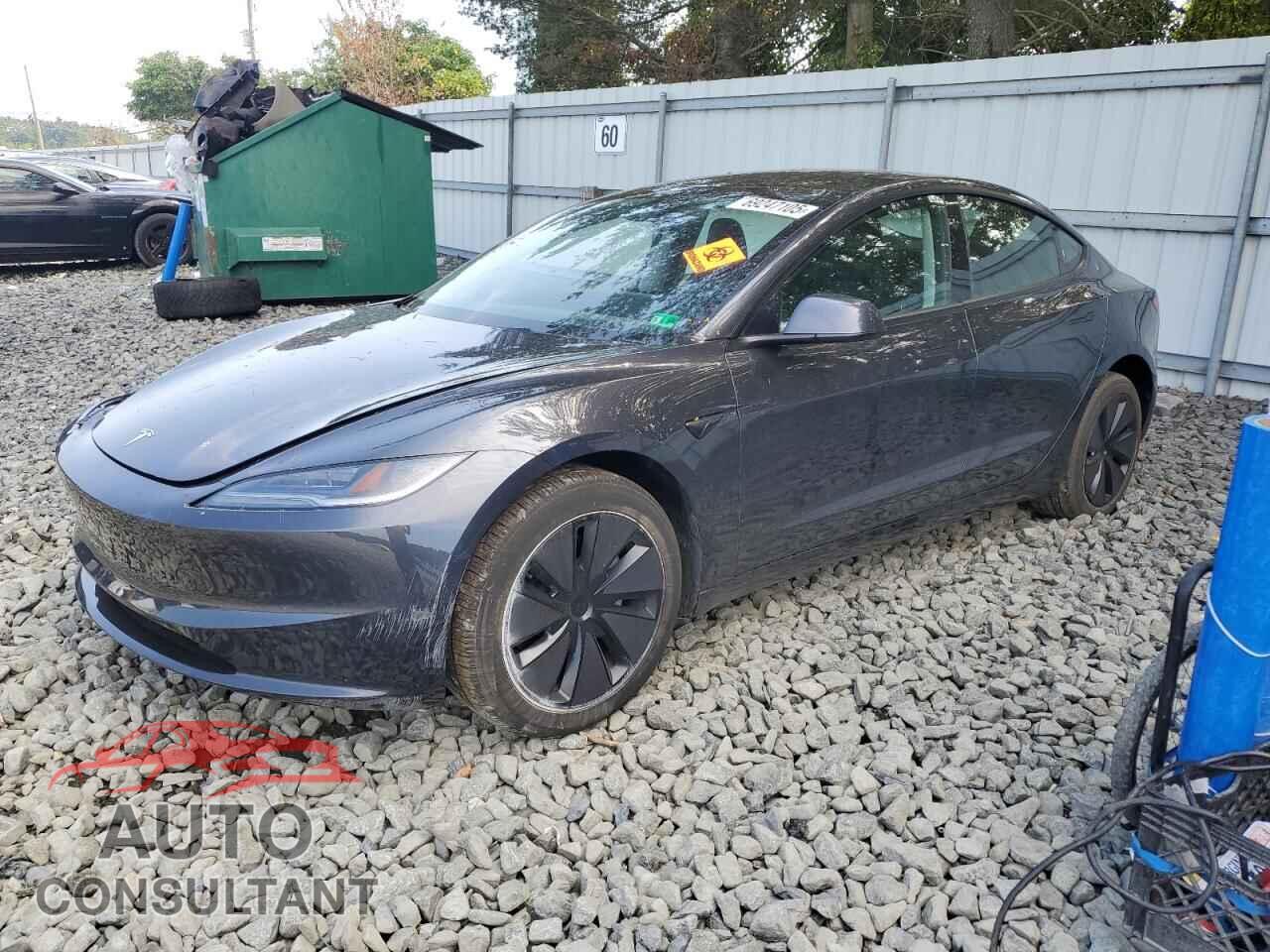 TESLA MODEL 3 2025 - 5YJ3E1EA0SF019450