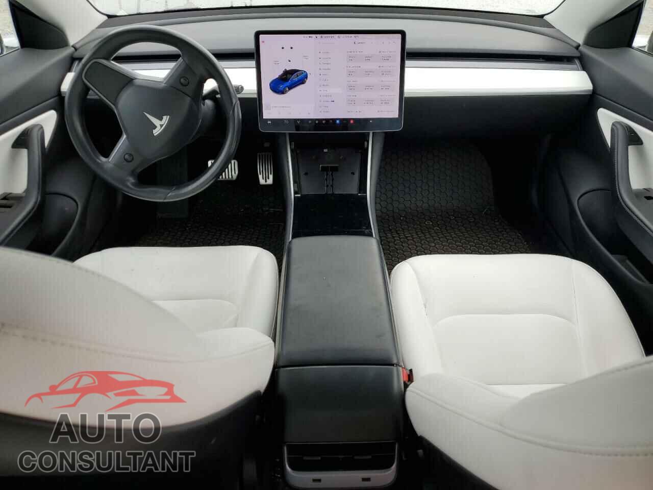 TESLA MODEL 3 2018 - 5YJ3E1EB5JF101018