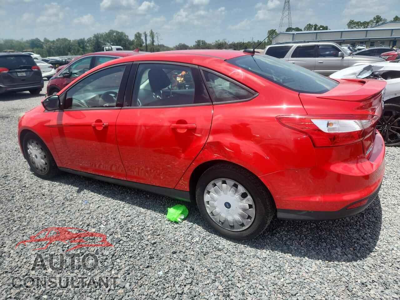 FORD FOCUS 2012 - 1FAHP3F21CL282568