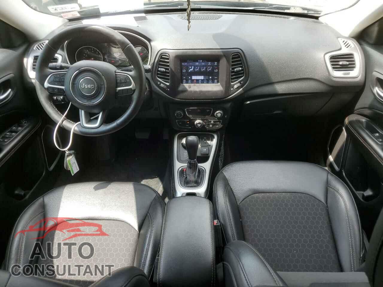 JEEP COMPASS 2019 - 3C4NJDBB4KT670049