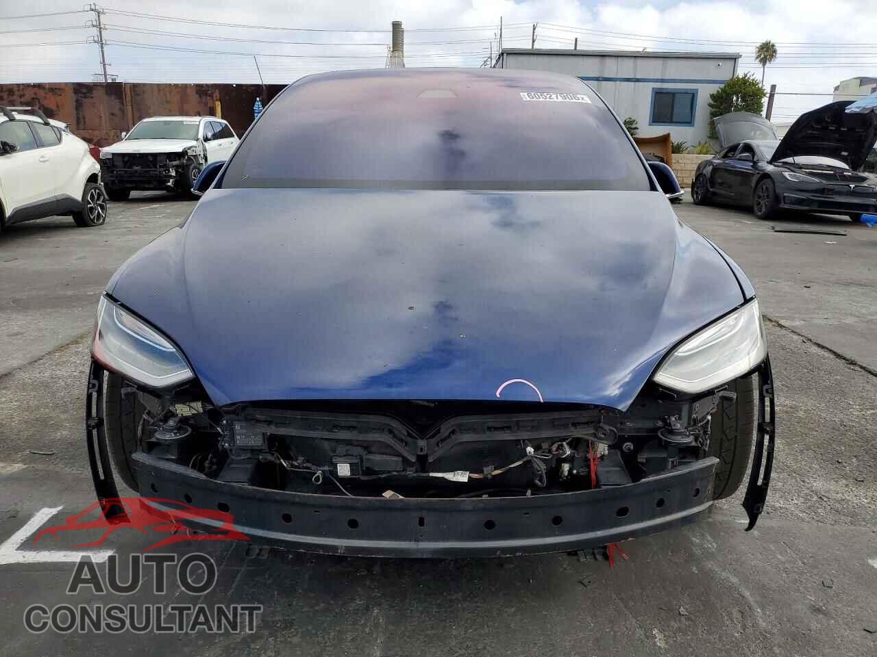TESLA MODEL X 2017 - 5YJXCDE26HF070168