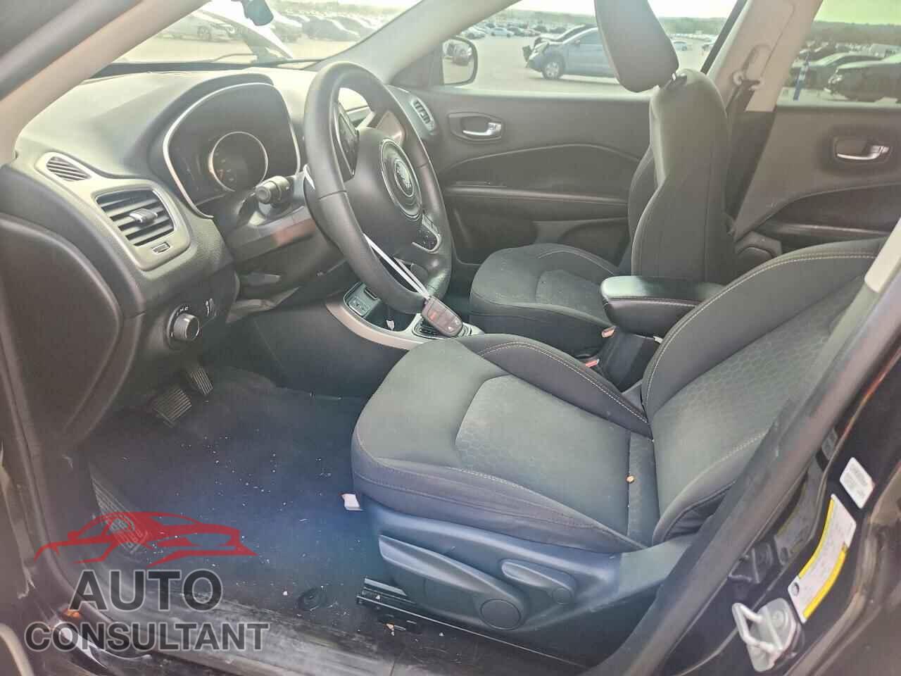 JEEP COMPASS 2019 - 3C4NJCAB5KT736796