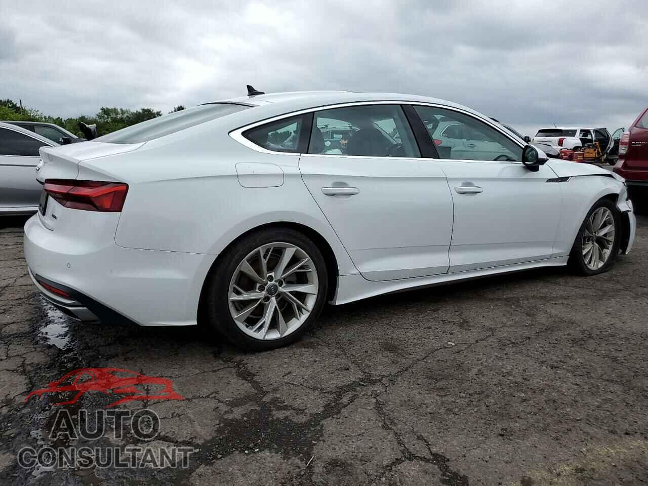 AUDI A5 2021 - WAUCBCF54MA017392