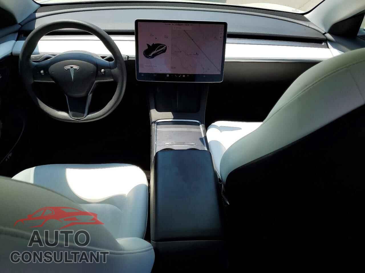 TESLA MODEL 3 2021 - 5YJ3E1EA8MF028156