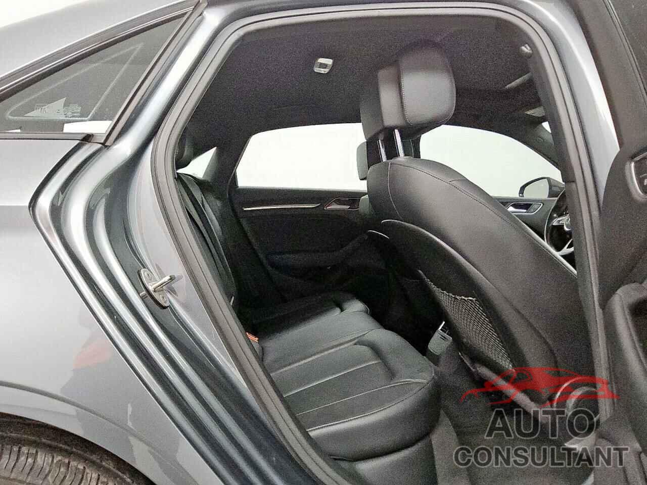 AUDI A3 2020 - WAUAUGFF7LA021288